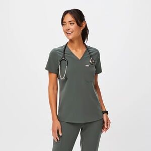 BONSAI GREEN FIGS SCRUBS SET
